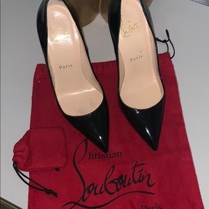 Christian Louboutin So Kate